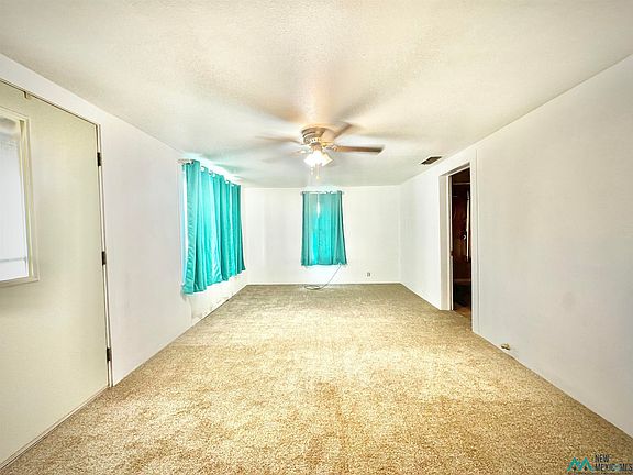 3rd image of 501 N Houston St