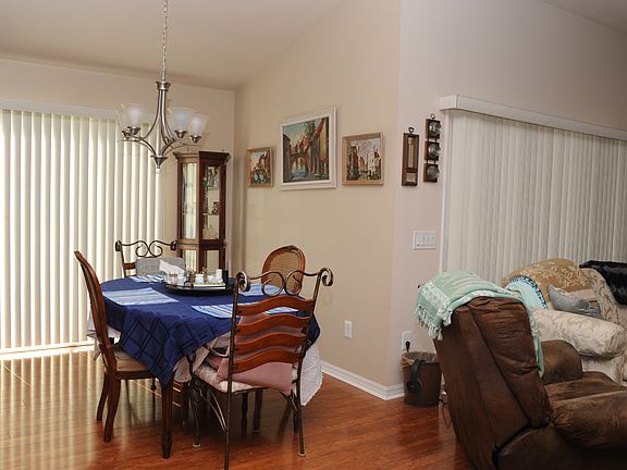 4th image of 3144 Blythill Ln