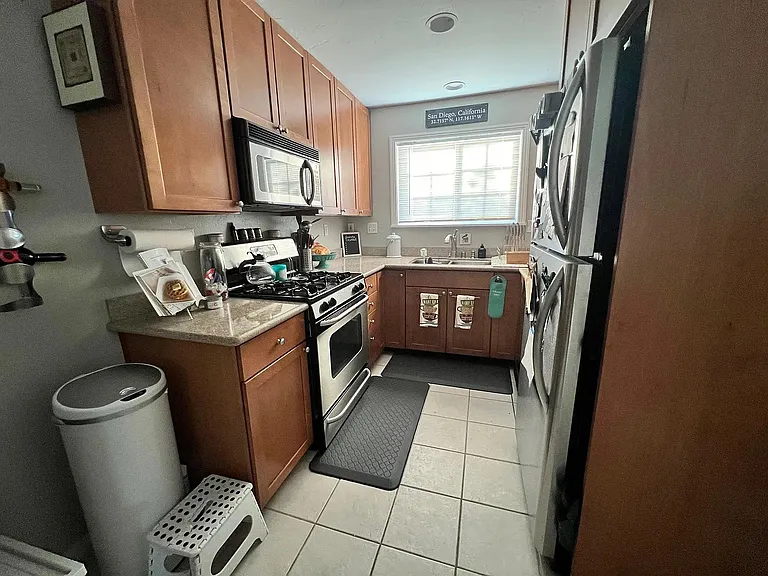 839 Sapphire St #2 — Photo 8