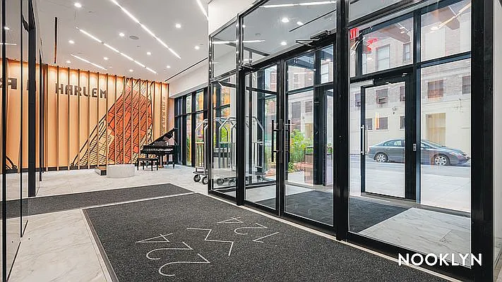 Rented by Nooklyn NYC LLC | media 20