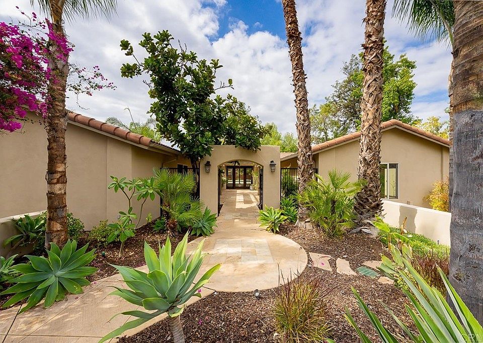 522 Burgasia Path, El Cajon, CA 92019 Zillow