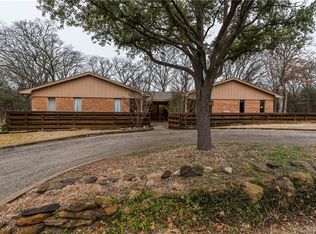 372 Lakepoint Loop, Pottsboro, TX 75076