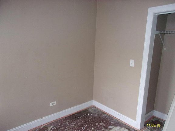 5th image of 6323 S Eberhart Ave