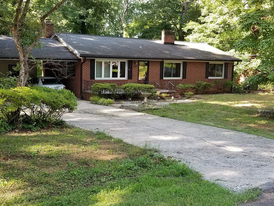 1st image of 2304 Azalea Dr