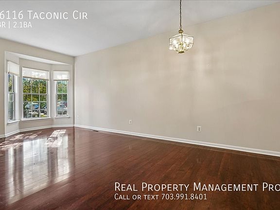 3rd image of 16116 Taconic Cir