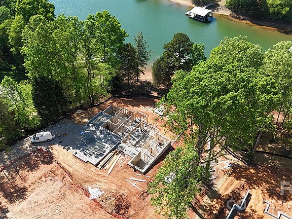 4th image of 515 Kemp Rd