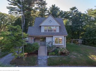 2 Summit Rd, Cape Elizabeth, ME 04107
