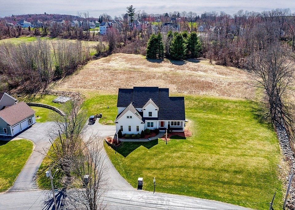 596 South St, Shrewsbury, MA 01545 Zillow