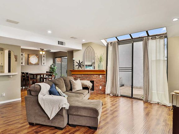 4th image of 1253 Tivoli Ln Unit 31