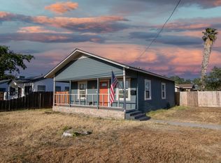 1201 Middleton St, Hanford, CA 93230