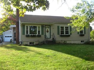 14 Orchardview St, West Springfield, MA 01089