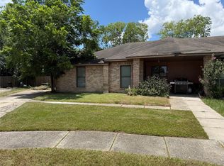 2211 Spring Dusk Ln, Spring, TX 77373