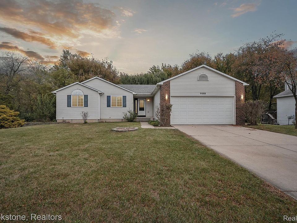 1st image of 9088 Posey Dr