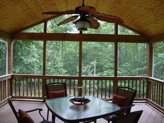 5th image of 84 Delaney Dr