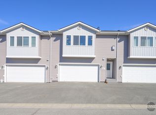 2666 Aspen Heights Loop #31, Anchorage, AK 99508