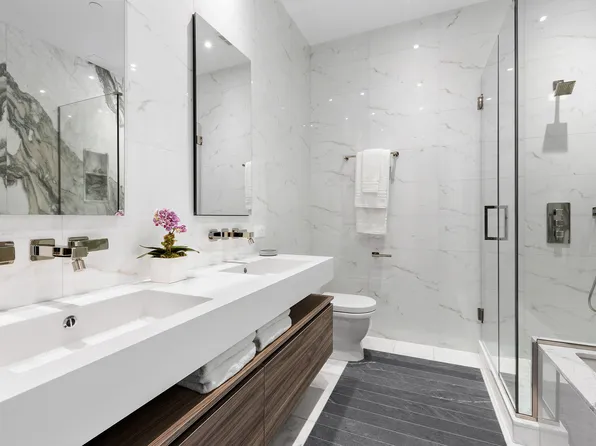 305 East 61st Street image 11 of 17