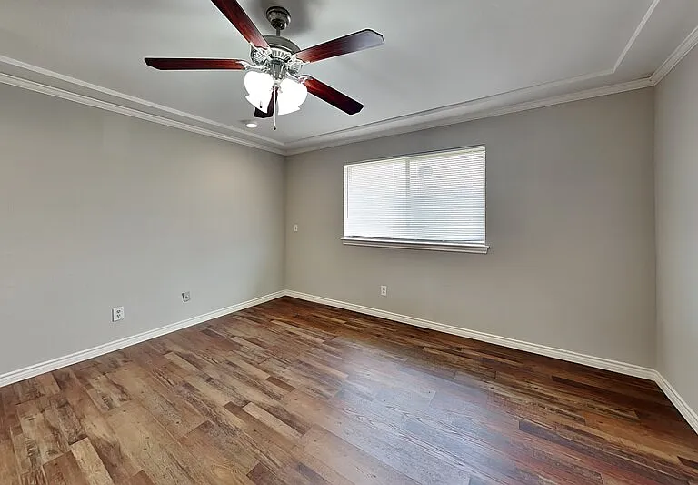 1654 Belltower Dr — Photo 9