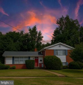 9831 Singleton Dr, Bethesda, MD, 20817