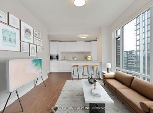 21 Widmer St #4102, Toronto, ON M5V 0B8
