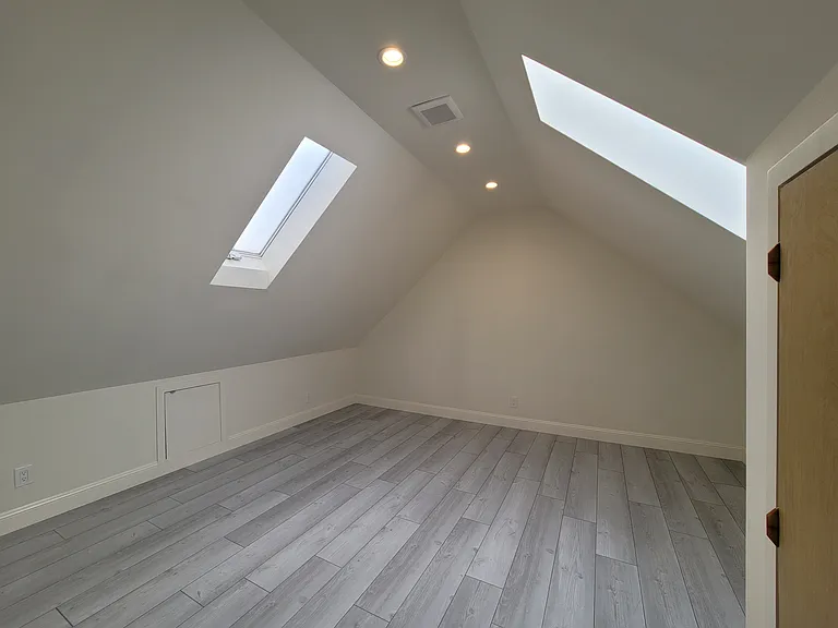 2014 Clement St #B — Photo 34