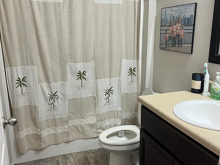 Plymouth Creek Cir — Photo 19