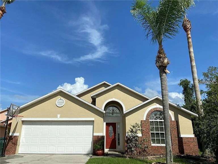 2476 Shelby Cir — Photo 1