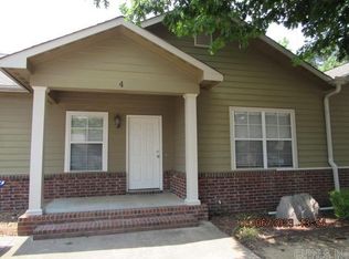 1410 Robins St #4, Conway, AR 72034