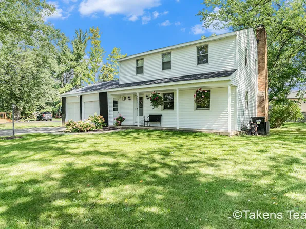 4223 Burton St SE, Kentwood, MI 49546