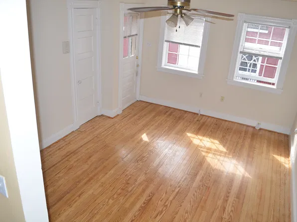 104 W Clay St APT B, Richmond, VA 23220