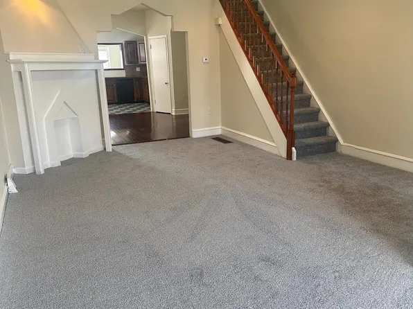 1716 Georges Ln, Philadelphia, PA 19131