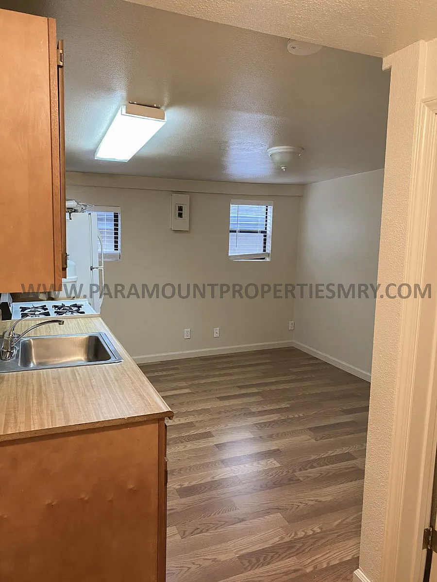 Building Photo - 1214 San Pablo Ave #2