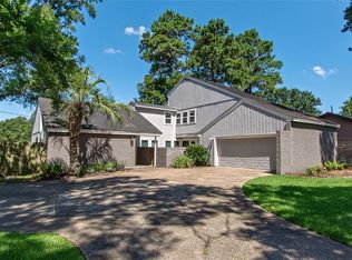 1307 Chestnut Ridge Rd, Humble, TX 77339