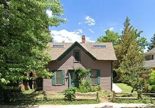 545 University Ave #A Photo 1