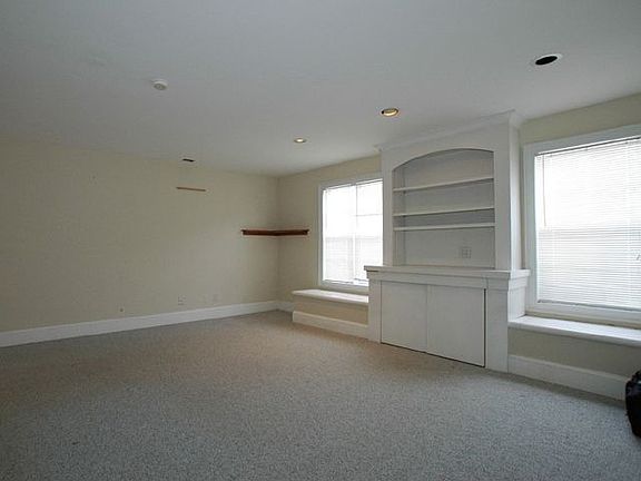 Fully finished basement ready for entertaining or living w/.5 bath.