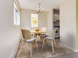 4714 54th St #2B-1BA-950SQFT, Camrose, AB T4V2A2