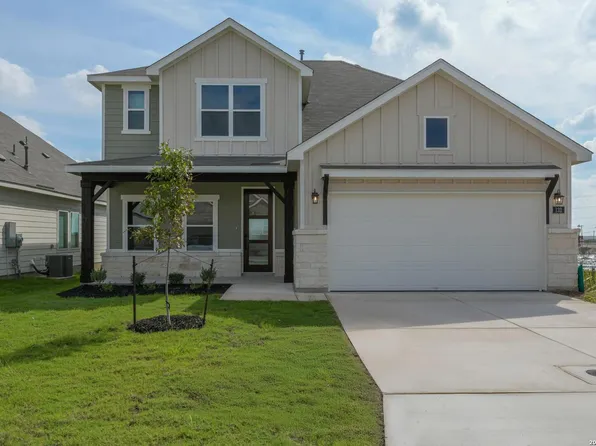 132 Yale St, Seguin, TX 78155