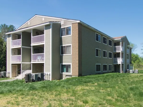 5 Bridgeview Cir Unit 23, Tyngsboro, MA 01879