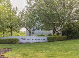 8 Saint Andrews Cir Unit 3, Wallingford, CT 06492