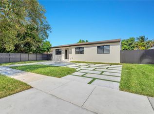 6021 SW 19th St, Miami, FL 33155