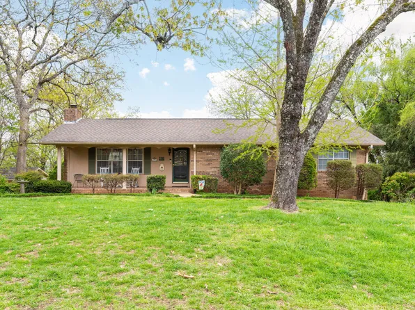 5116 Hunter Trl, Hixson, TN 37343