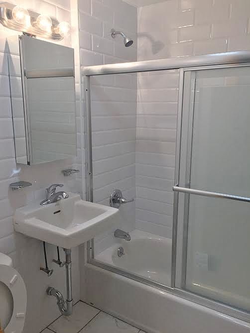 1st image of 1562 3rd Ave APT 4D