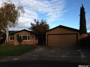 542 Dawn Ct, Ripon, CA 95366