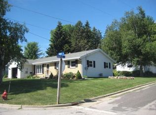 633 Hoff St, Random Lake, WI 53075