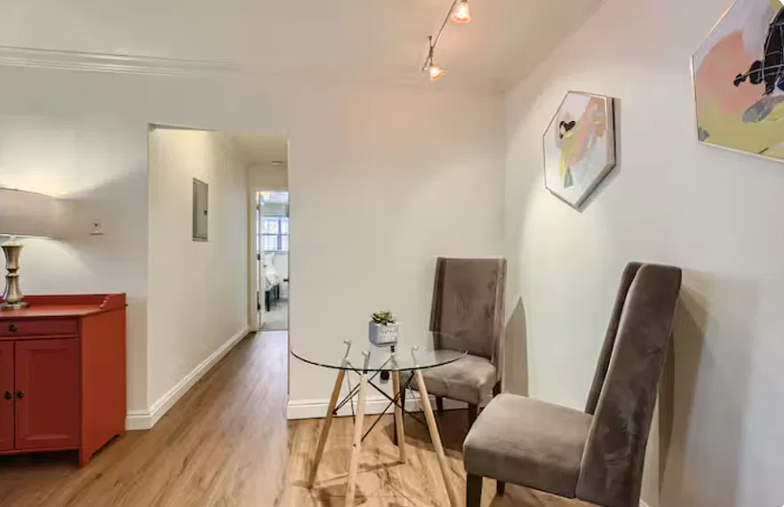 1 bed, 561 sqft, $1,750 — Photo 3