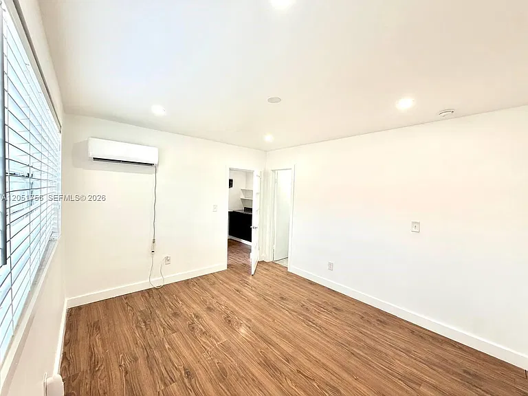 1340 NW 191st St #1 — Photo 3