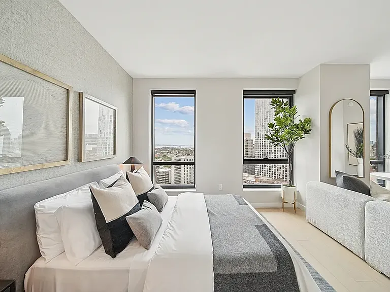 567 Fulton St #5G — Photo 2