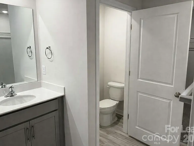 116 Windstone Common Ln — Photo 15