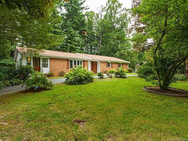 1st image of 160 Haywood Knolls Dr