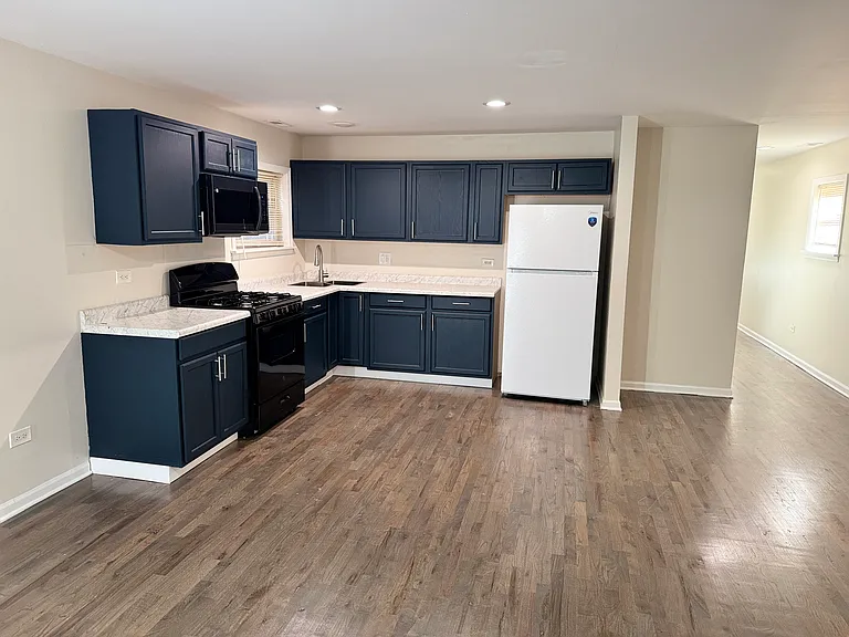 3700 W Lexington St #1 — Photo 2