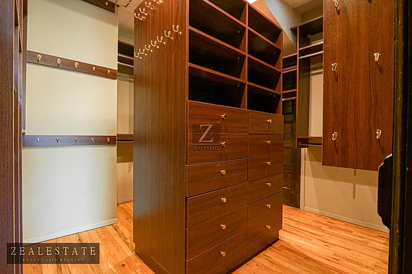 Rented by ZealEstate Group Inc | media 23